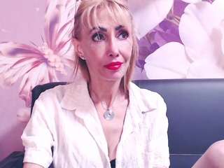 blondpussy live cam preview