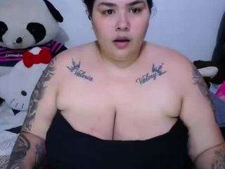 Live cam show with mariemartinez