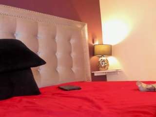 jennagrey's CamSoda show and profile