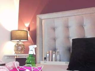 Jenna Grey live webcam show