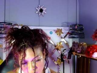 naomi-tyler Live Webcam on CamSoda