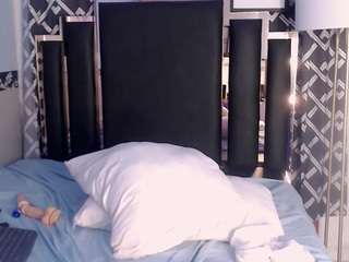 naomi-tyler webcam