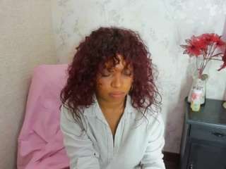  naomi-tyler chat room