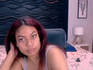 naomi-tyler's Live Sex Cam Show