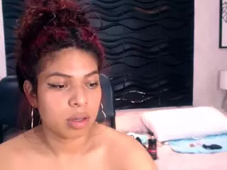 naomi-tyler's Live Sex Cam Show