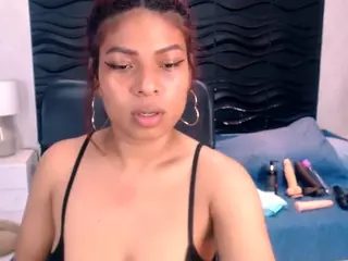naomi-tyler's Live Sex Cam Show