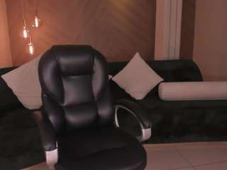 mia-robert1 live cam profile