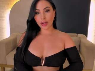 mia-robert1