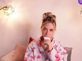 r4veenn's Live Sex Cam Show
