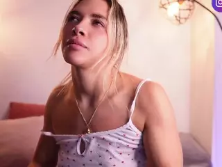 r4veenn's Live Sex Cam Show