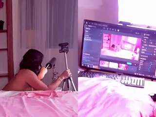valeryponce1's CamSoda show and profile