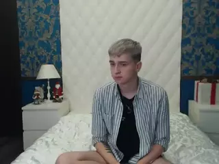 abner-li's Live Sex Cam Show