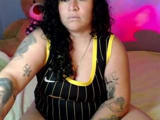  angelique-klane chat room