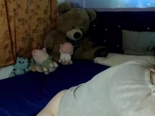  angelique-klane chat room