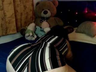  angelique-klane chat room