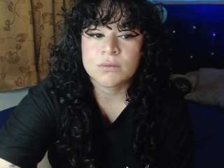  angelique-klane chat room