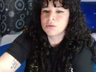 angelique-klane's CamSoda show and profile