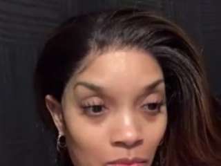 rakiyah-charms webcam model
