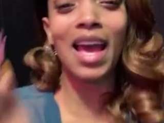 rakiyah-charms Live Webcam on CamSoda