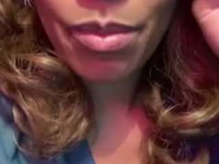 rakiyah-charms Live Webcam on CamSoda