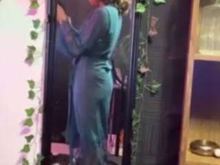 rakiyah-charms Live Webcam on CamSoda