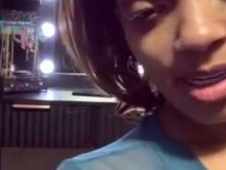 rakiyah-charms webcam