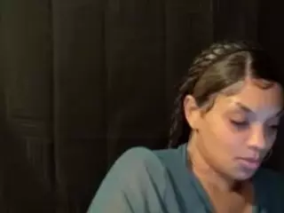 rakiyah-charms's Live Sex Cam Show