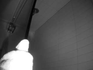 voyeurcam hazelgrace 01