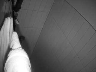 voyeurcam-hazelgrace-01