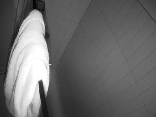 voyeurcam-hazelgrace-01