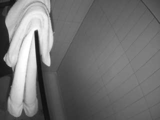 voyeurcam-hazelgrace-01