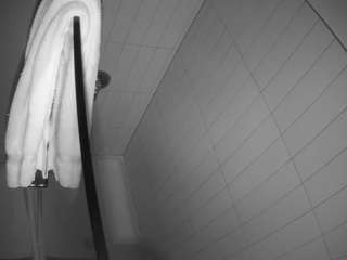 voyeurcam-hazelgrace-01