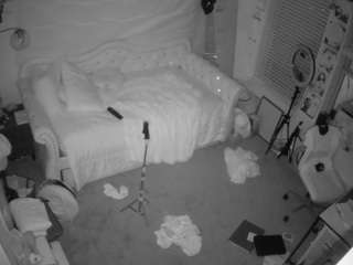 voyeurcam-hazelgrace-02's preview
