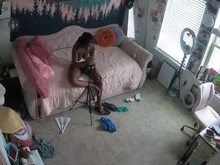 voyeurcam-hazelgrace-02