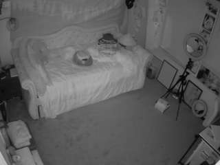 voyeurcam-hazelgrace-02