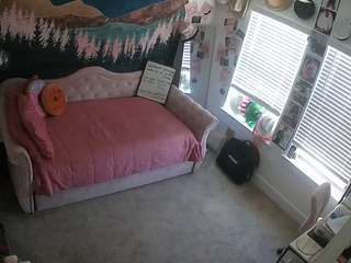 voyeurcam-hazelgrace-02's CamSoda show and profile