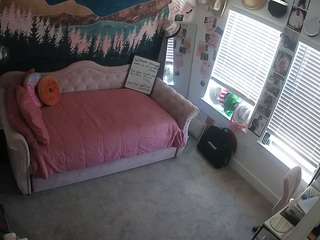 voyeurcam-hazelgrace-02's CamSoda show and profile