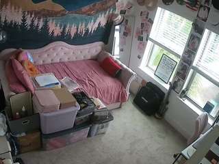 voyeurcam-hazelgrace-02's CamSoda show and profile