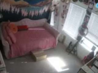 voyeurcam-hazelgrace-02