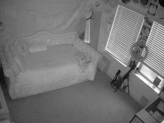 voyeurcam-hazelgrace-02