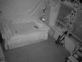 voyeurcam-hazelgrace-02