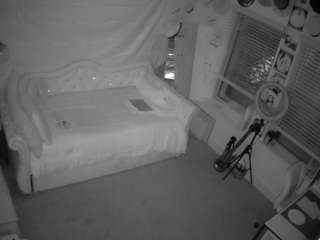 voyeurcam-hazelgrace-02
