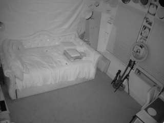 voyeurcam-hazelgrace-02