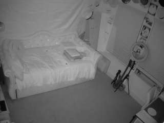 voyeurcam-hazelgrace-02