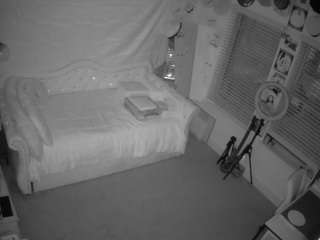 voyeurcam-hazelgrace-02