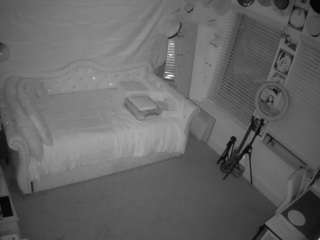 voyeurcam-hazelgrace-02