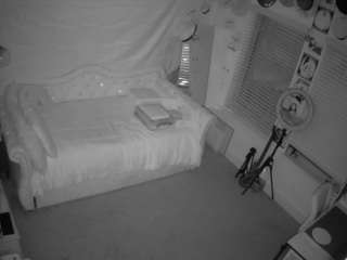 voyeurcam-hazelgrace-02