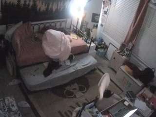 voyeurcam-hazelgrace-02