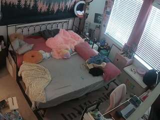 voyeurcam-hazelgrace-02