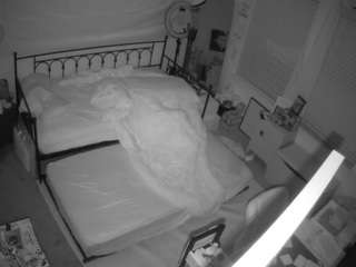 voyeurcam-hazelgrace-02